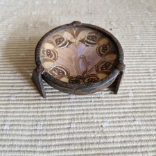 Ancien vide poche Art Deco en fer forgé, décor ailes de Papillons signé PEGUY