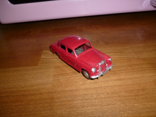 Cij mercedes 220 made - mercedes,
