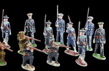 QUIRALU  15 FIGURINES / jouets