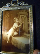 RARE IMAGE RELIGIEUSE EFFET OPTIQUE 3D RELIEF ENFANT TABERNACLE JÉSUS ES TU LA ?