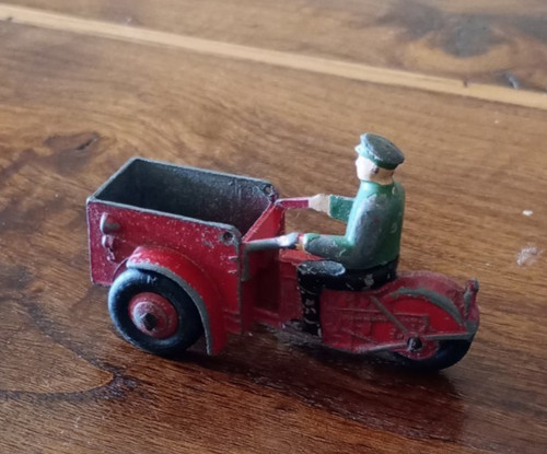 Triporteur dinky jouet ancien - triporteur,