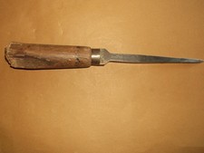 outil ancien gros poinçon