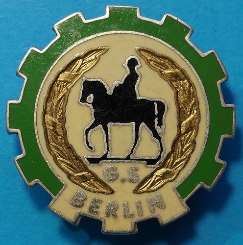 Insigne groupement des - groupement,