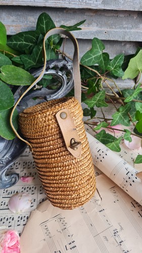 Ancien petit panier cure en - de,