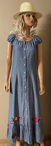 Robe longue bleue avec