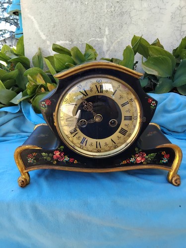 Ancienne pendule mouvement - ancienne,