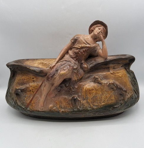 Jardinière centre table - jardinière,