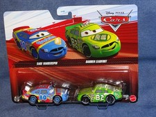 Pack 2 voitures Disney Pixar Cars Sage Vanderspin Gask Its + Darren Leadfoot