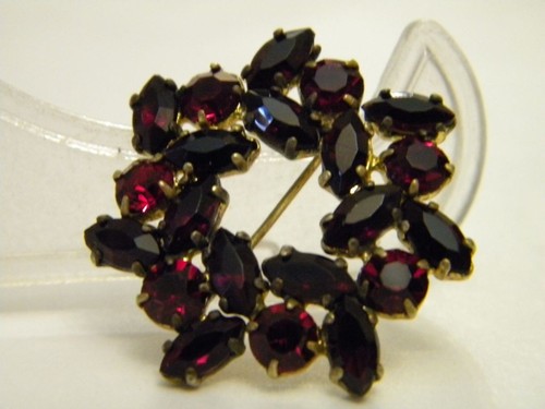 Broche tchécoslovaquie - broche,
