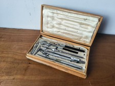 Ancien compas Kern Swiss dans