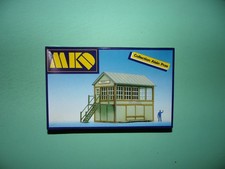 MKD maquette à monter poste