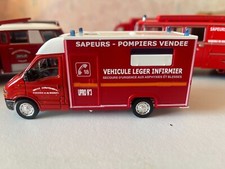 SAPEURS  POMPIERS - RENAULT MASTER - VEHICULE LEGER INFIRMIER- 1/50 - CREATION