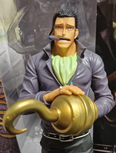 One piece crocodile - one,