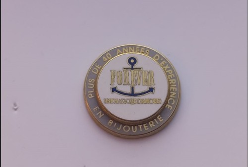 Eb81 pin forever - forever, ancre