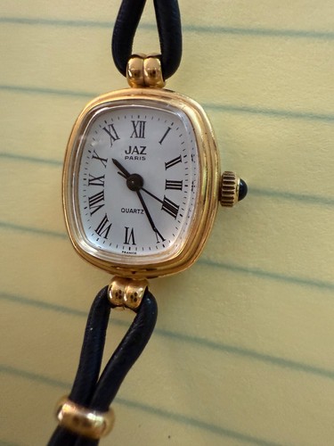 Jaz vintage ladies quartz