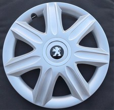 4 enjoliveurs Neuf por