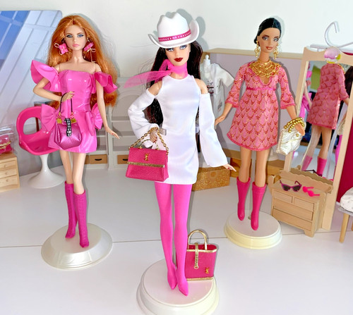 Barbie basics black label - barbie,
