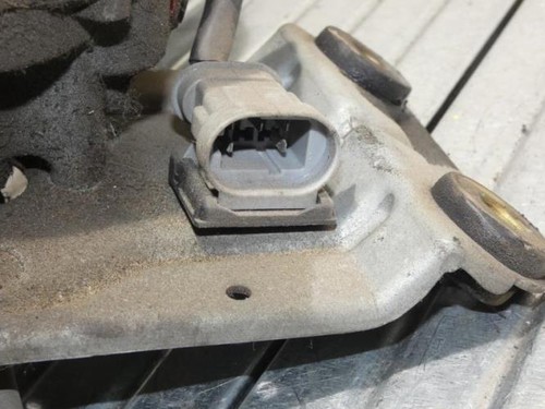Moteur essuie glace avant