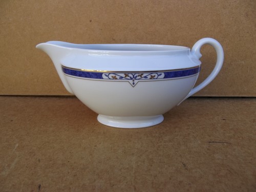 Ancienne saucière porcelaine - ancienne,