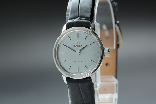 Quasi comme neuf omega - comme,