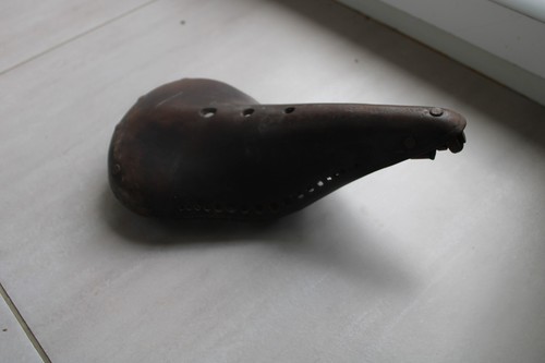 Selle idéale vélo ancien - 44,