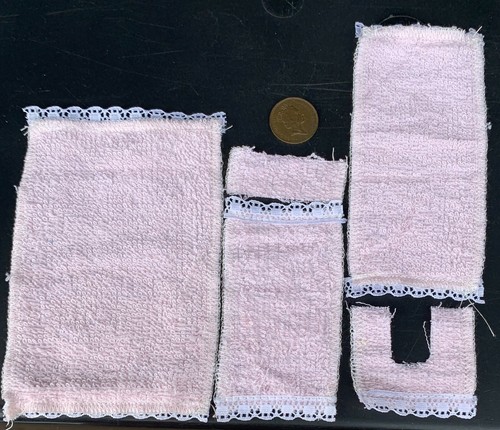 Poupées maison pièce rose - poupées,