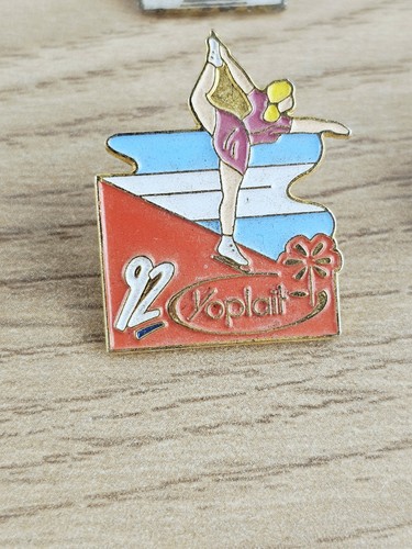 Pin pins - pin's, publicitaire