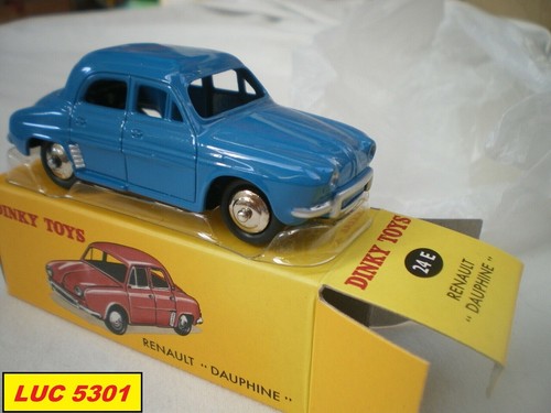 Renault dauphine bleue hors - dauphine,