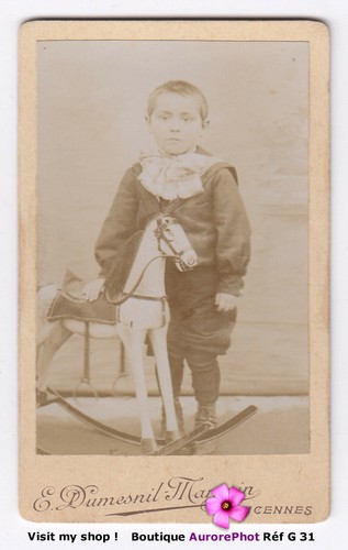 Enfant jouet cheval à - &,