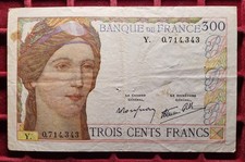 #83-23 ~ Banknote / Billet - FRANCE - 300 Francs Serveau 1938 F. 29. 3 - TB+