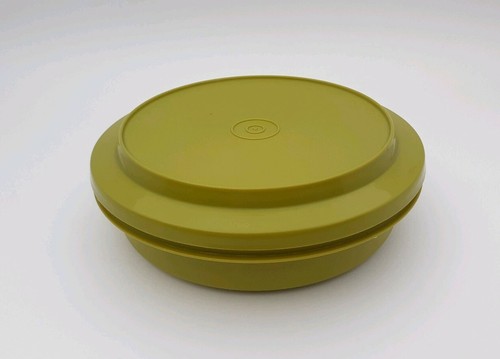 Tupperware green seal serve - n,