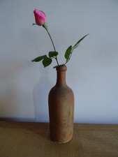 TRES ANCIENNE BOUTEILLE EN GRES TERRE CUITE