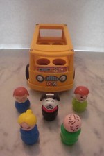 W48/ VINTAGE MINIBUS JAUNE