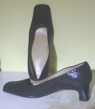 Escarpin neuf en cuir façon lézard pointure 38  SALAMANDER