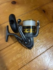 Moulinet de pêche Daiwa 1000