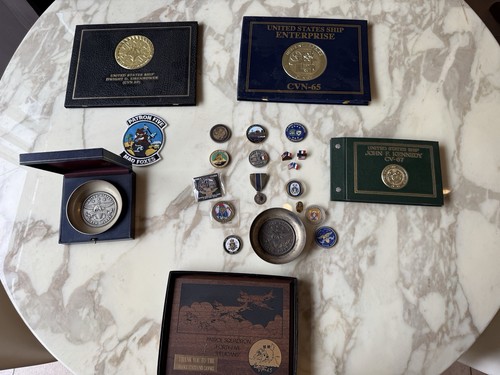 Lot militaria navy sixth - lot,