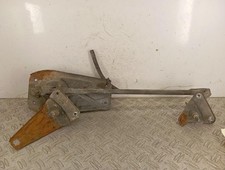 Moteur essuie glace avant