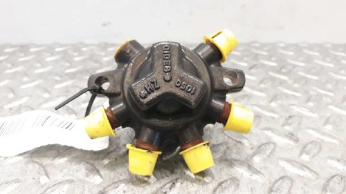 8200584032 rampe injecteur - rampe, d´injecteur
