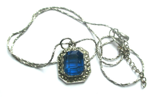 Ancien pendentif couleur