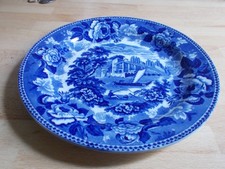 Ancienne assiette en faïence anglaise WEDGWOOD 23 cm ( n°2 )