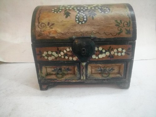 Ancien petit coffre - ancien,