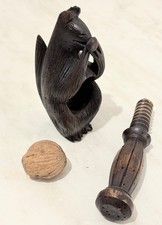 Ancien casse noix écureuil en