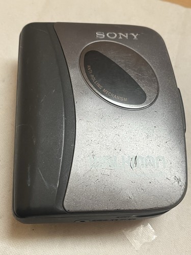 Sony portable cassette - portable,