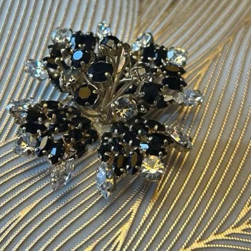 Dsquared2 flower motif crystal - flower,