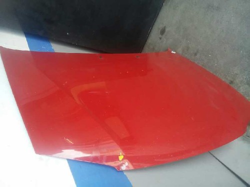Capot mazda 323 - capot , berl.