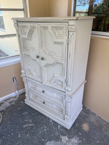 Used white antique - used, style