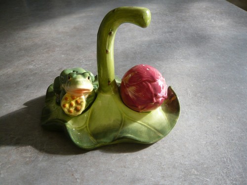 Service condiments - service,