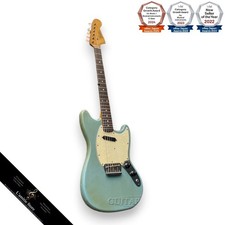 Guitare bleue Fender
