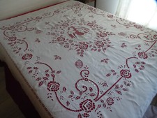 MAGNIFIQUE DESSUS DE LIT