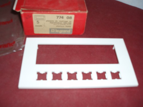 Plaque finition avec - plaque,